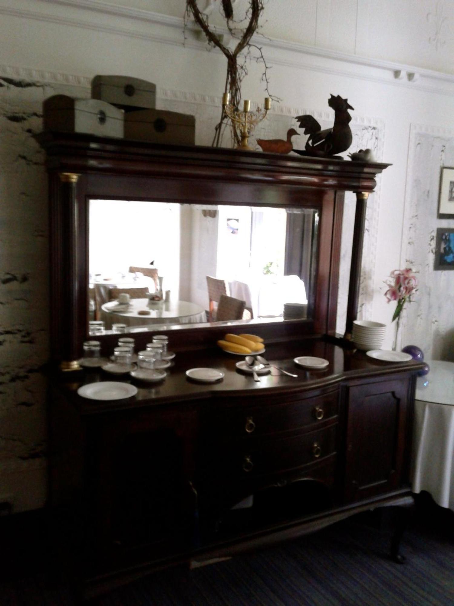 Cornerstones Guest House Sale Eksteriør billede